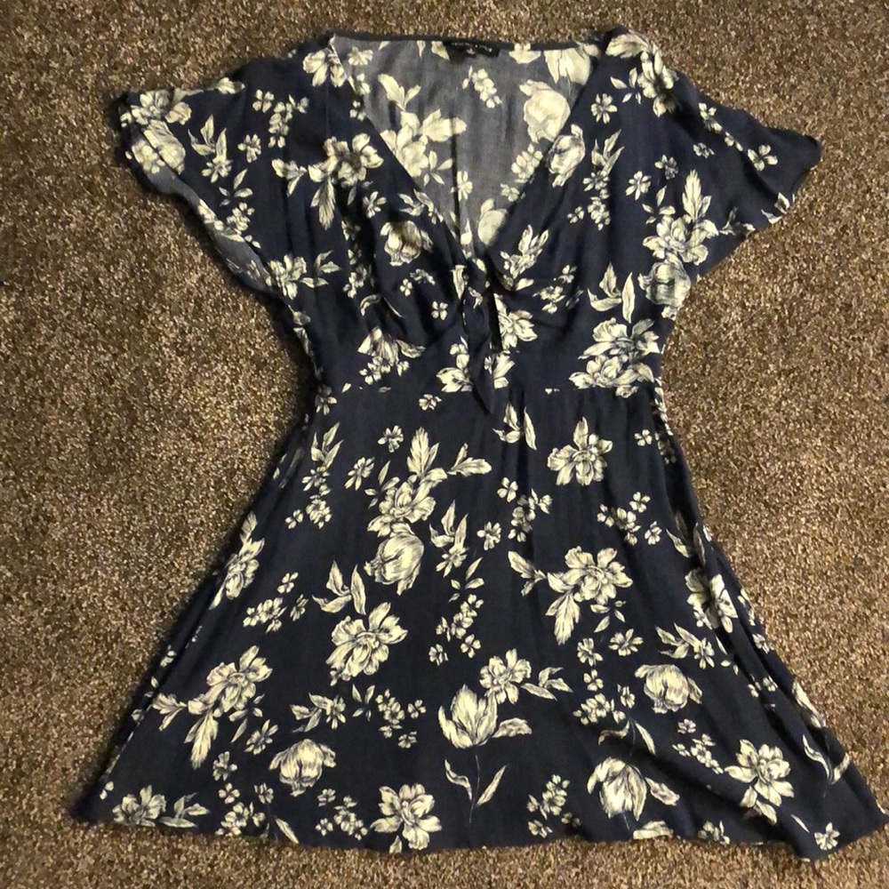 Kendall & Kylie floral dress